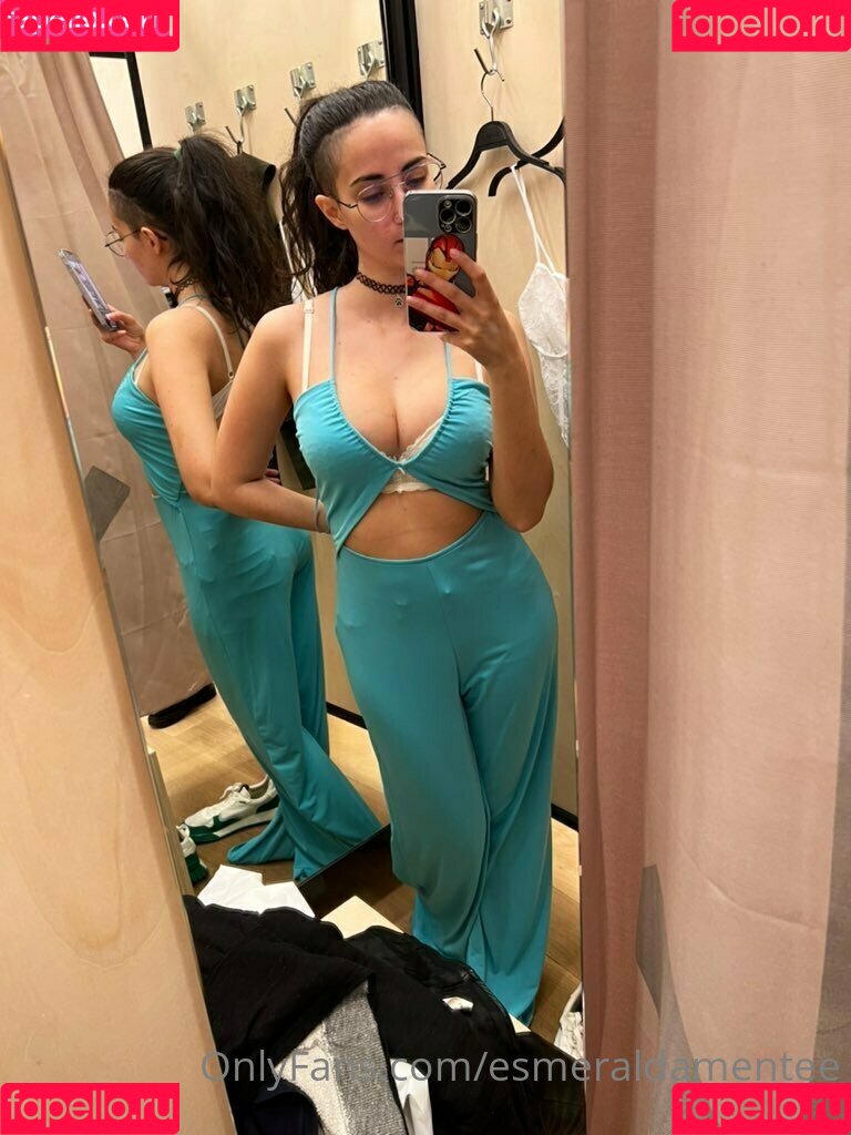 esmeraldamentee Onlyfans Photo Gallery 