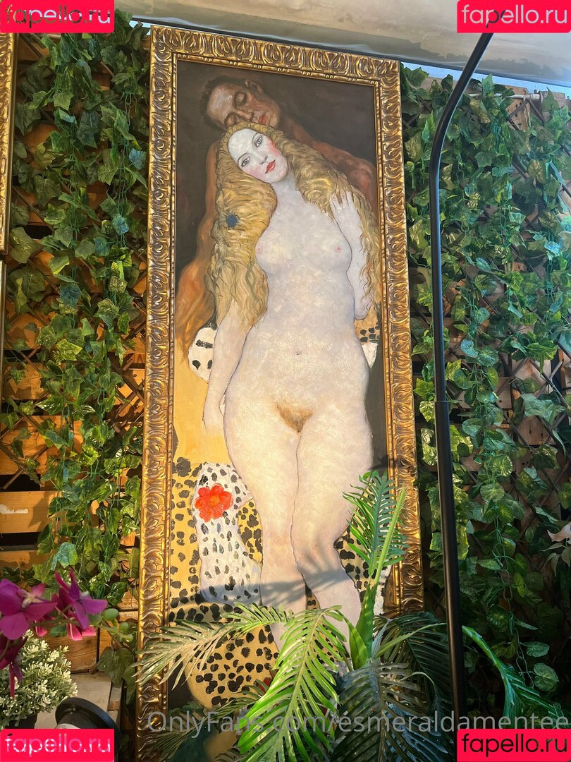 esmeraldamentee Onlyfans Photo Gallery 