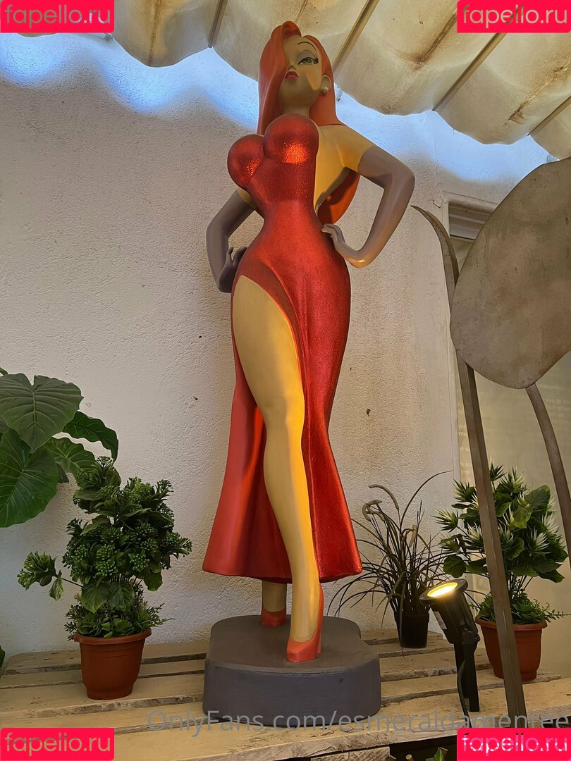 esmeraldamentee Onlyfans Photo Gallery 