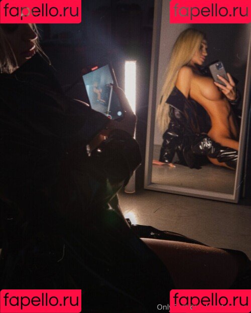 Marta Mayer Onlyfans Photo Gallery 