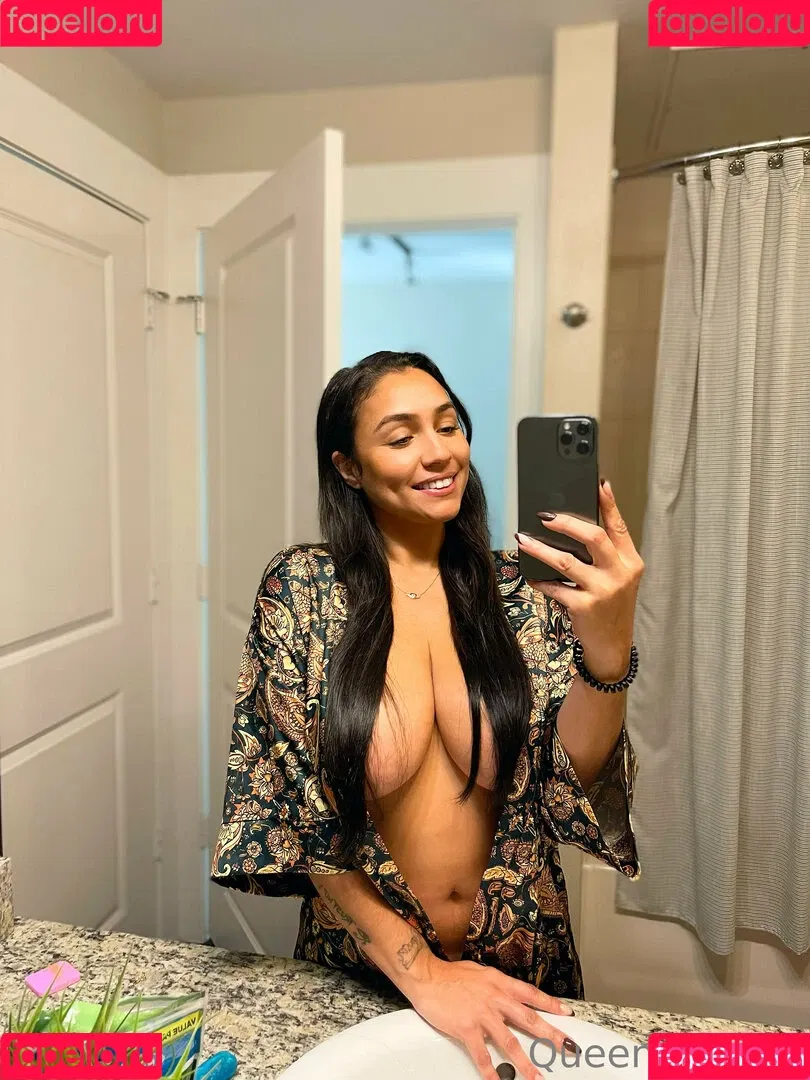 QueenPatrona Onlyfans Photo Gallery 