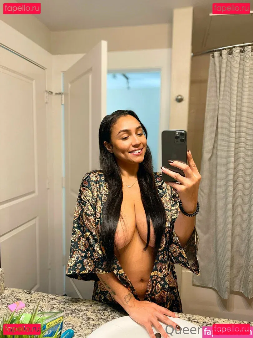 QueenPatrona Onlyfans Photo Gallery 