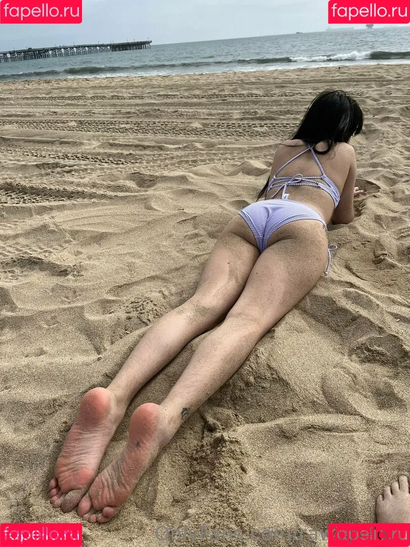 rawhunnyy Onlyfans Photo Gallery 