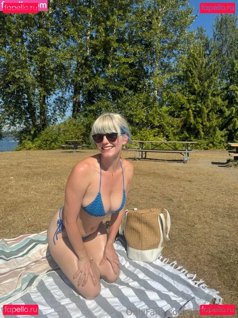 bluejayfree Onlyfans Photo Gallery 