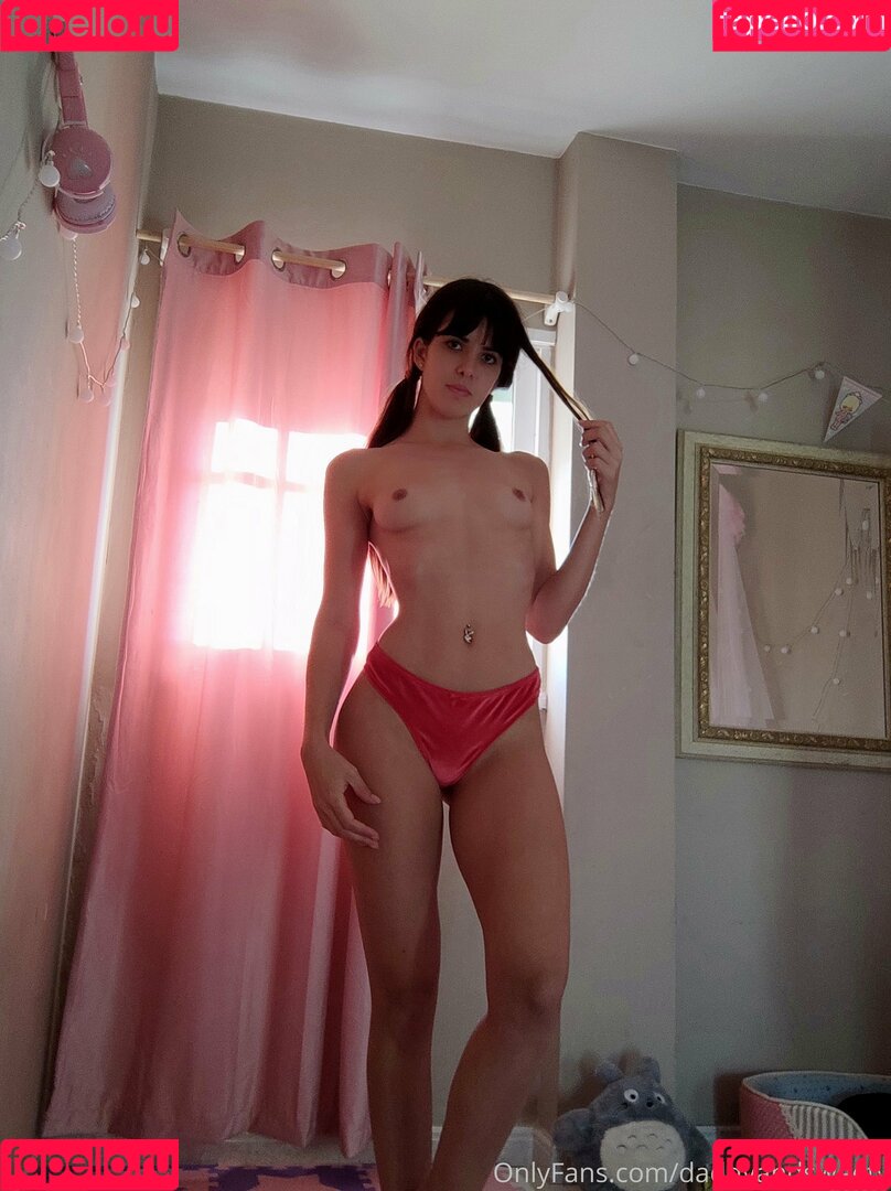 lenidollcastle Onlyfans Photo Gallery 