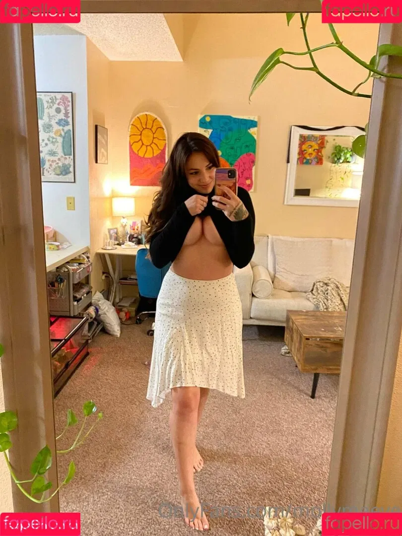 mollymaeve Onlyfans Photo Gallery 