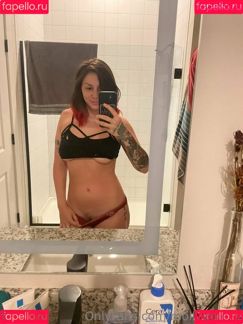 mollymaeve Onlyfans Photo Gallery 