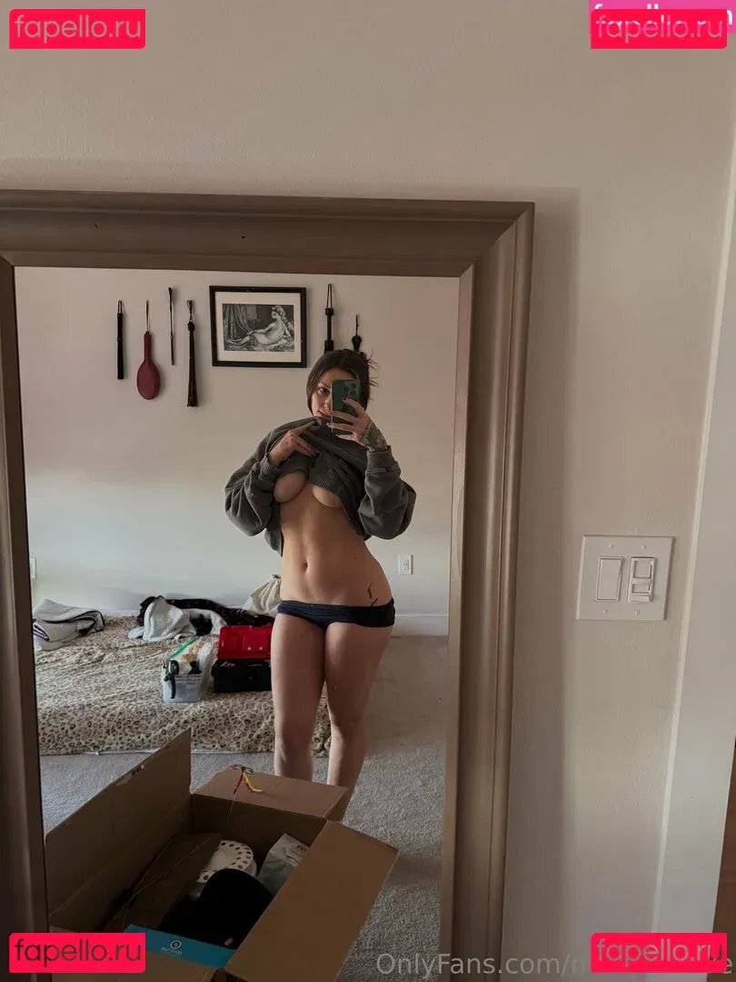 mollymaeve Onlyfans Photo Gallery 