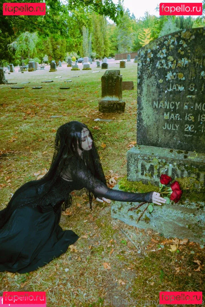 mollymaeve Onlyfans Photo Gallery 