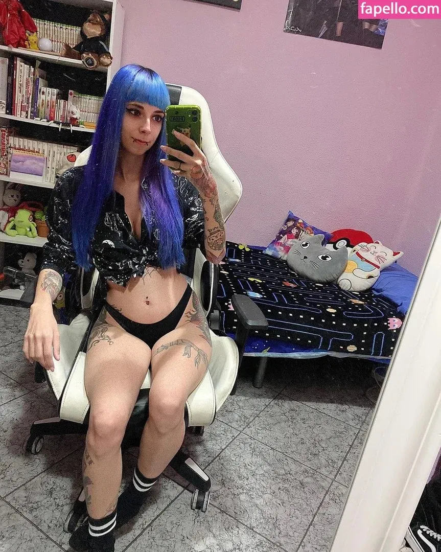 Seras Cosplay Onlyfans Photo Gallery 