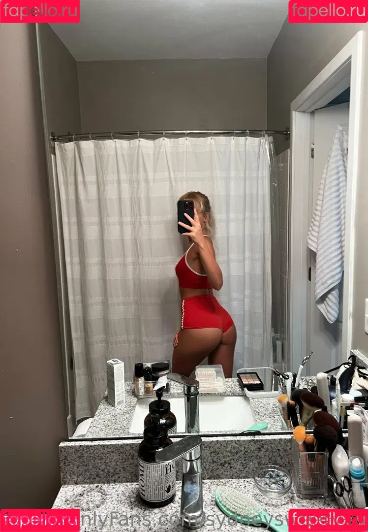 sydneysweety18 Onlyfans Photo Gallery 