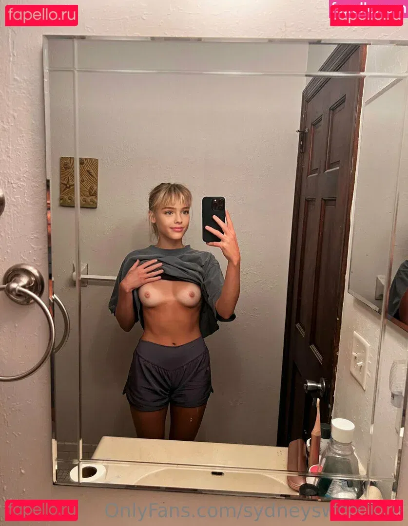 sydneysweety18 Onlyfans Photo Gallery 