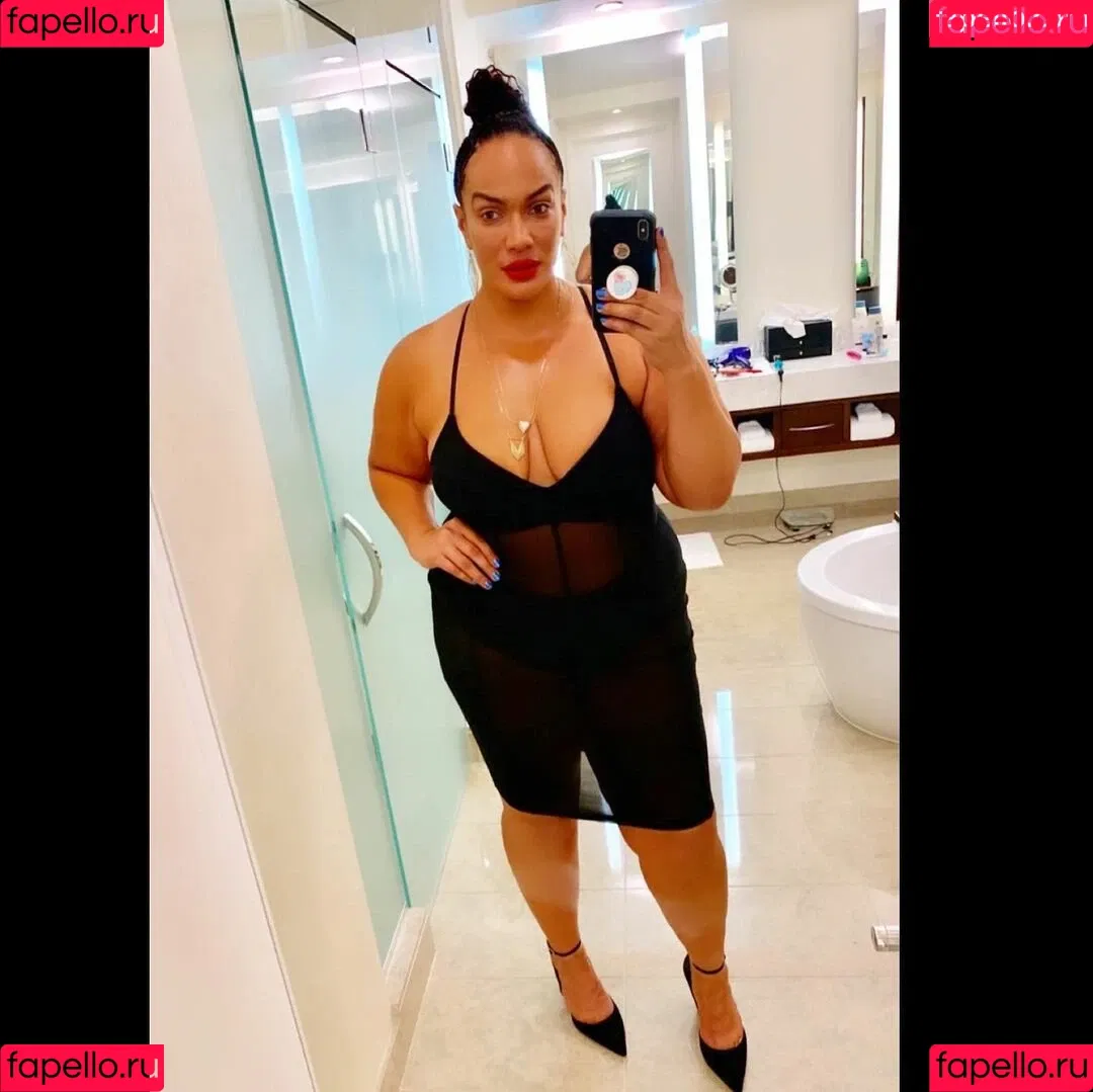 Nia Jax Onlyfans Photo Gallery 