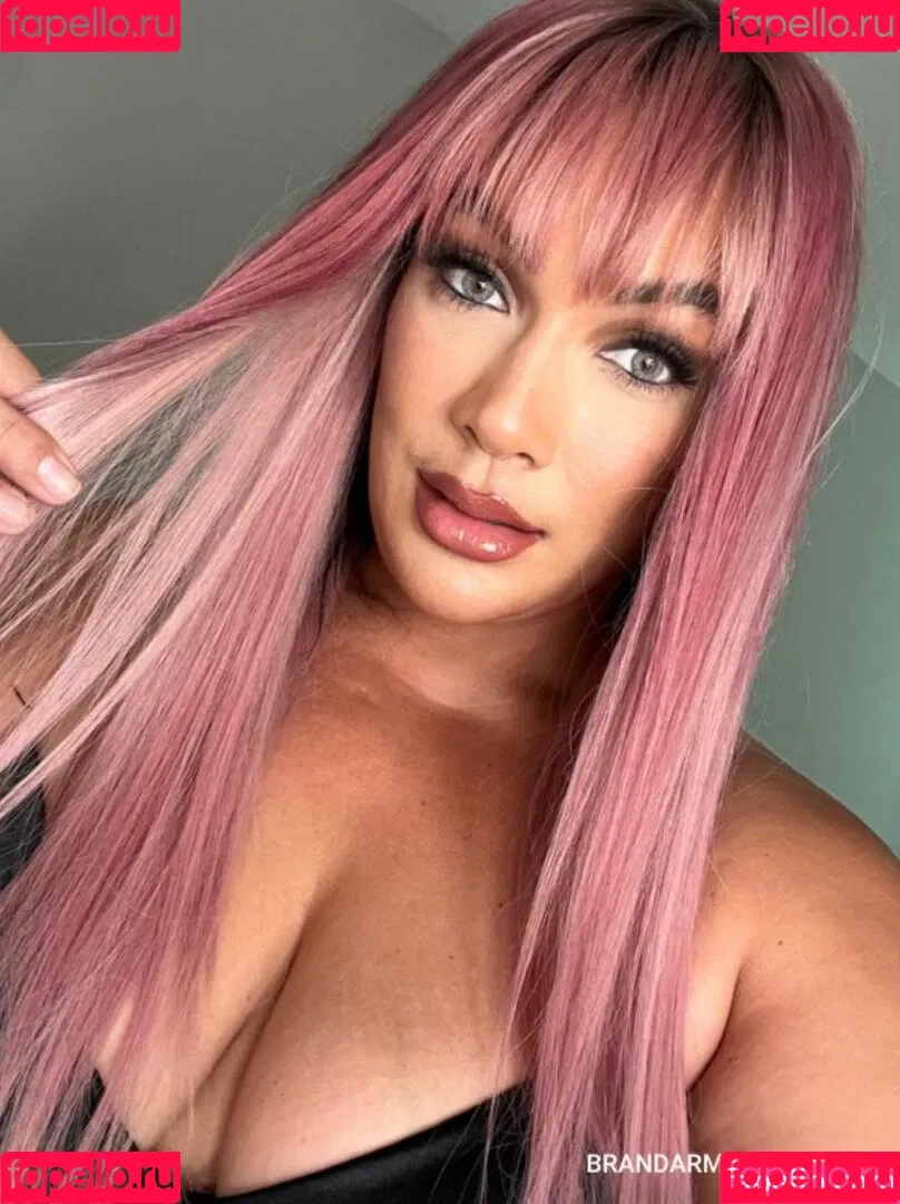 Nia Jax Onlyfans Photo Gallery 