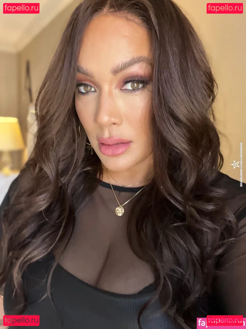 Nia Jax Onlyfans Photo Gallery 