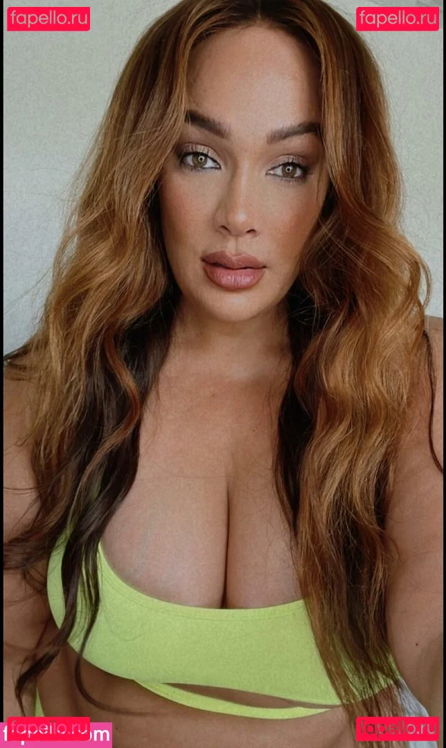 Nia Jax Onlyfans Photo Gallery 