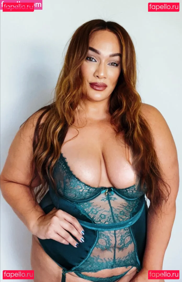 Nia Jax Onlyfans Photo Gallery 