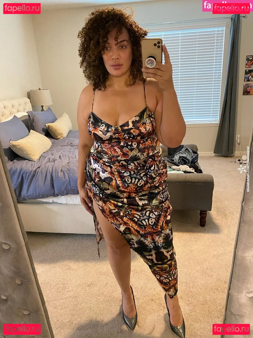 Nia Jax Onlyfans Photo Gallery 