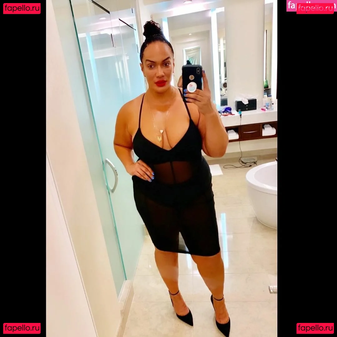 Nia Jax Onlyfans Photo Gallery 