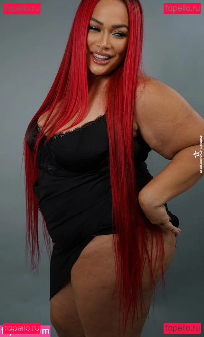 Nia Jax Onlyfans Photo Gallery 