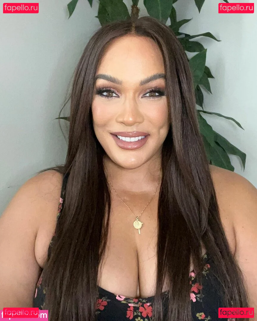 Nia Jax Onlyfans Photo Gallery 