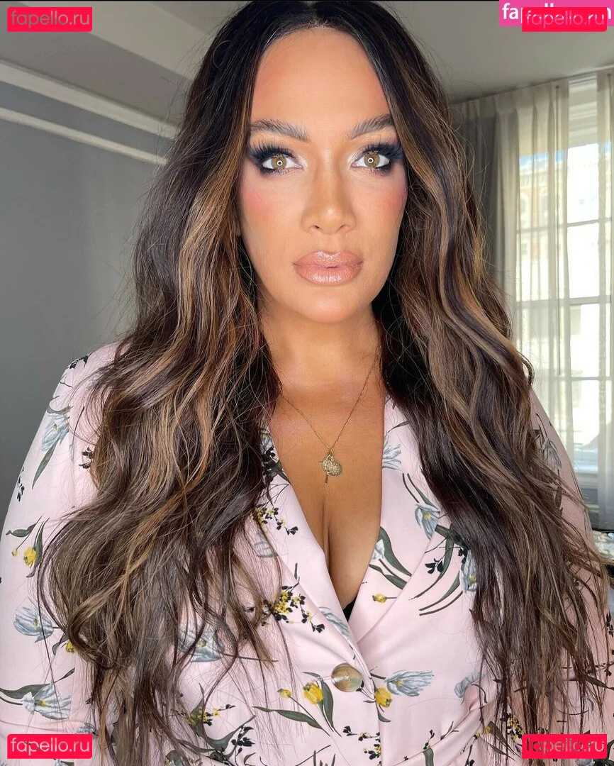 Nia Jax Onlyfans Photo Gallery 