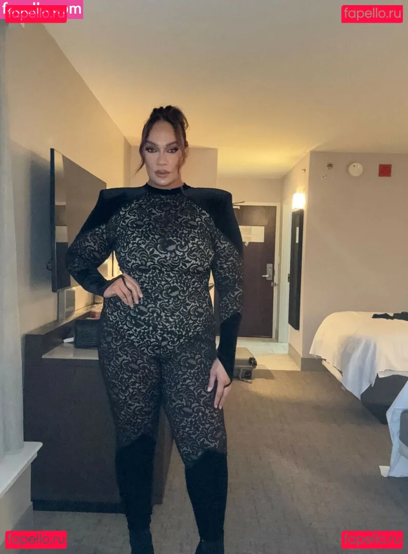 Nia Jax Onlyfans Photo Gallery 