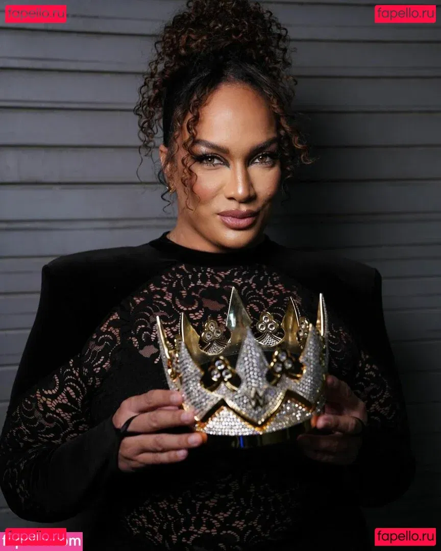 Nia Jax Onlyfans Photo Gallery 