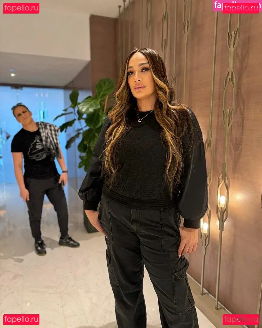 Nia Jax Onlyfans Photo Gallery 