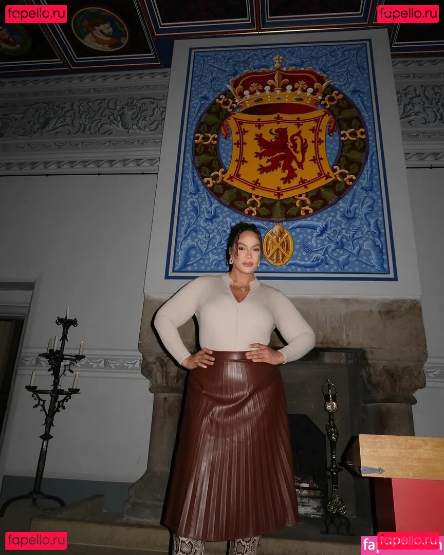 Nia Jax Onlyfans Photo Gallery 