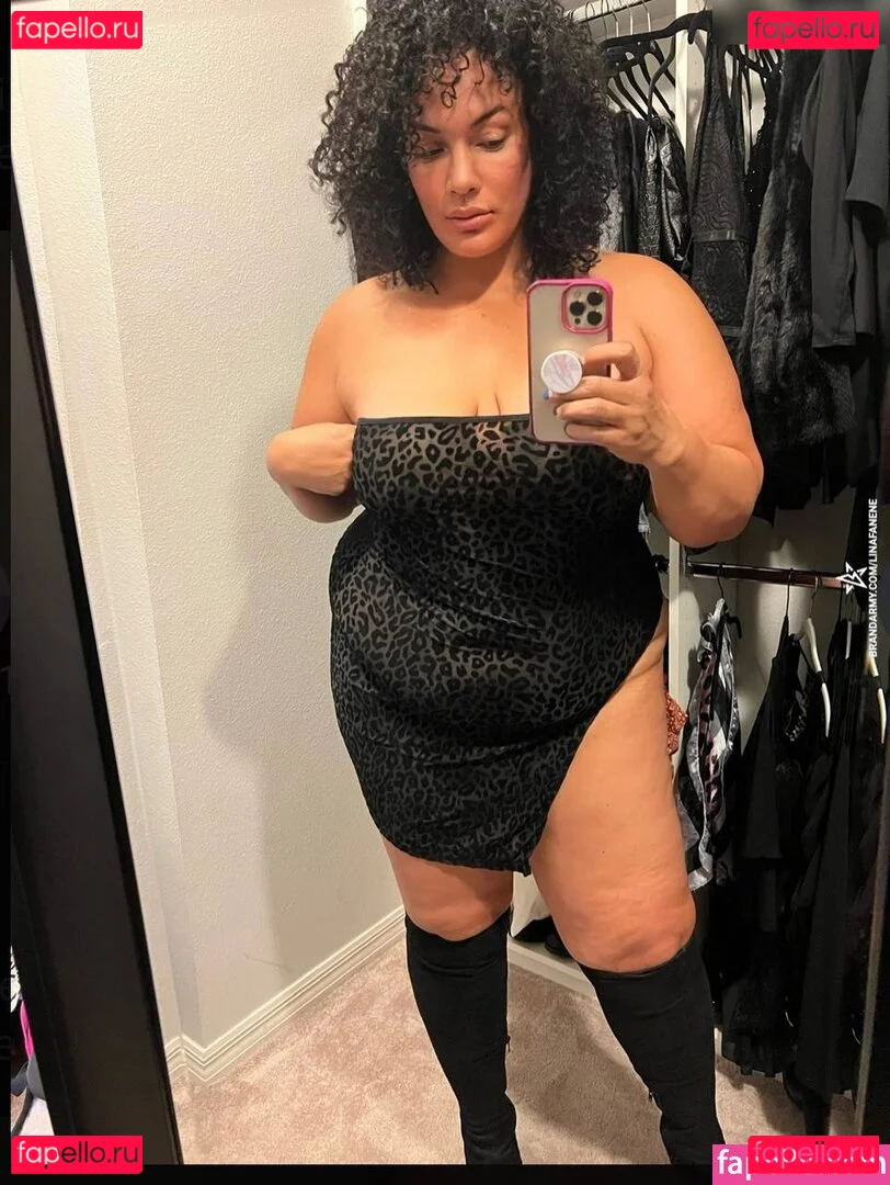 Nia Jax Onlyfans Photo Gallery 