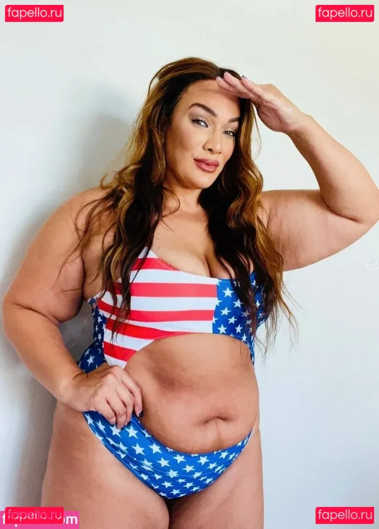 Nia Jax Onlyfans Photo Gallery 