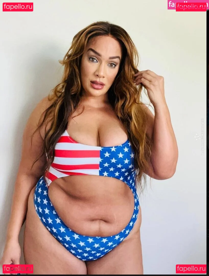 Nia Jax Onlyfans Photo Gallery 