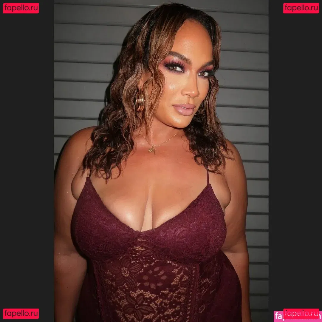 Nia Jax Onlyfans Photo Gallery 