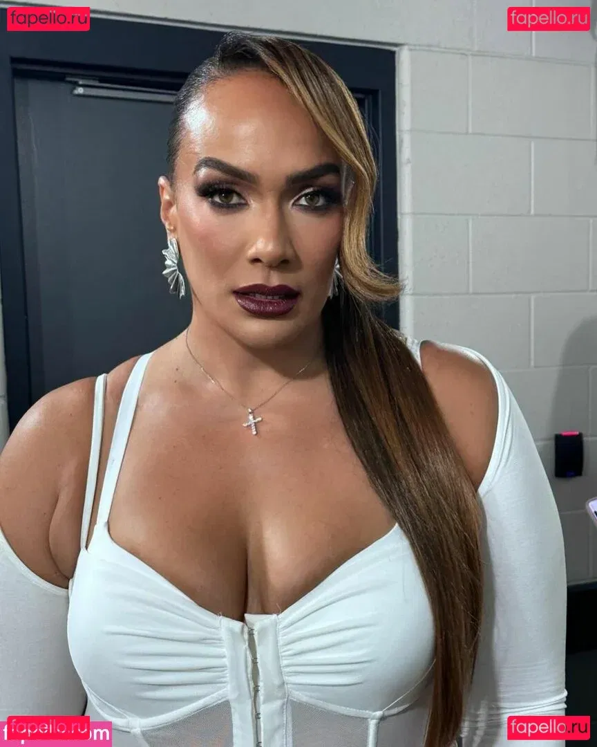 Nia Jax Onlyfans Photo Gallery 