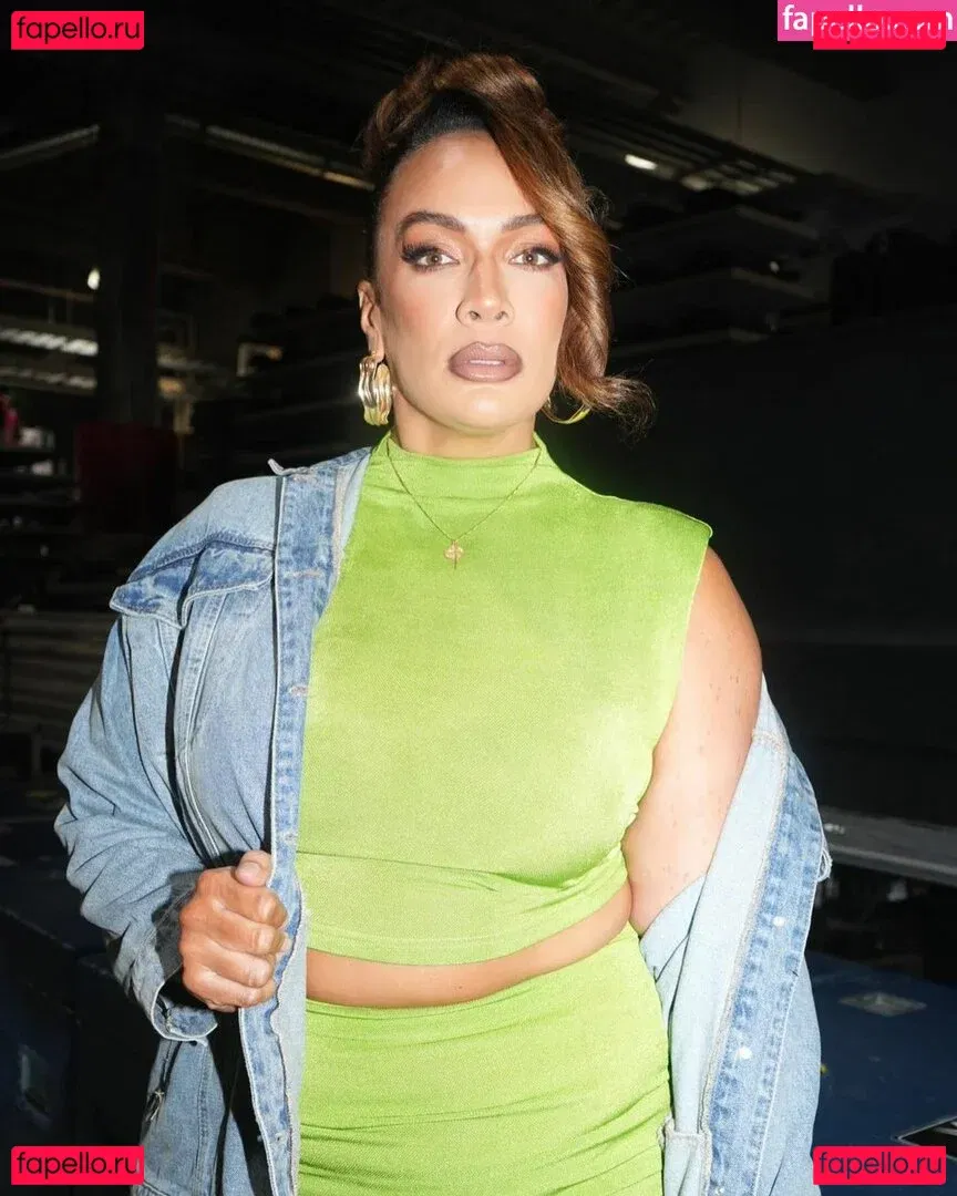 Nia Jax Onlyfans Photo Gallery 