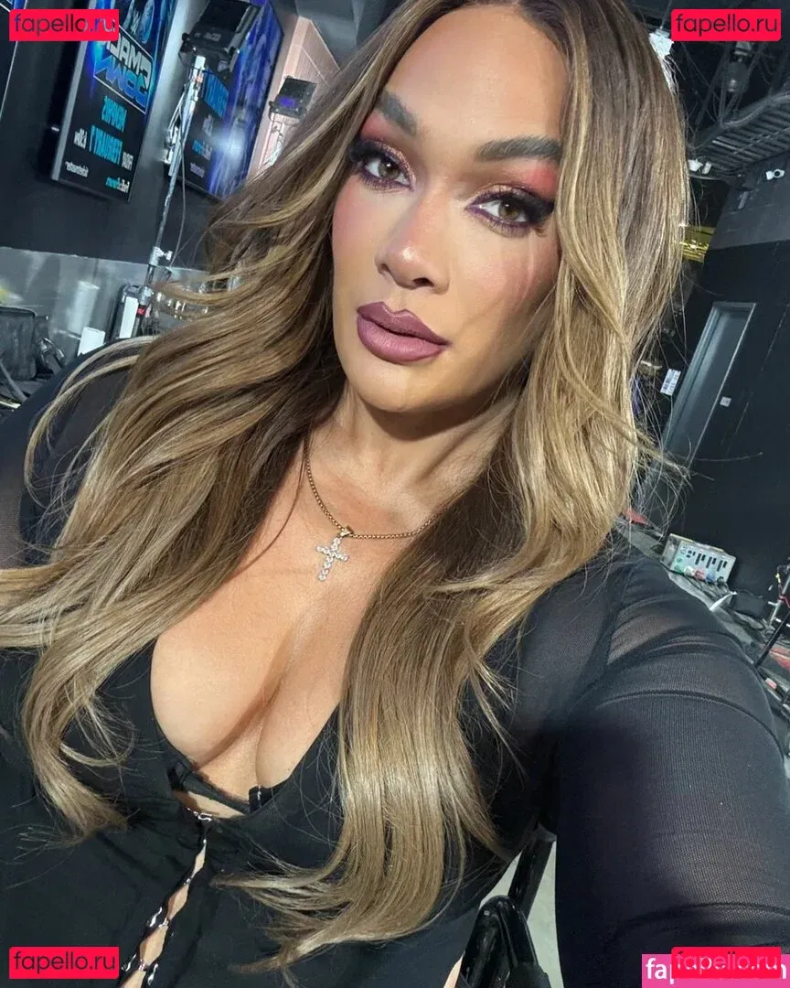 Nia Jax Onlyfans Photo Gallery 