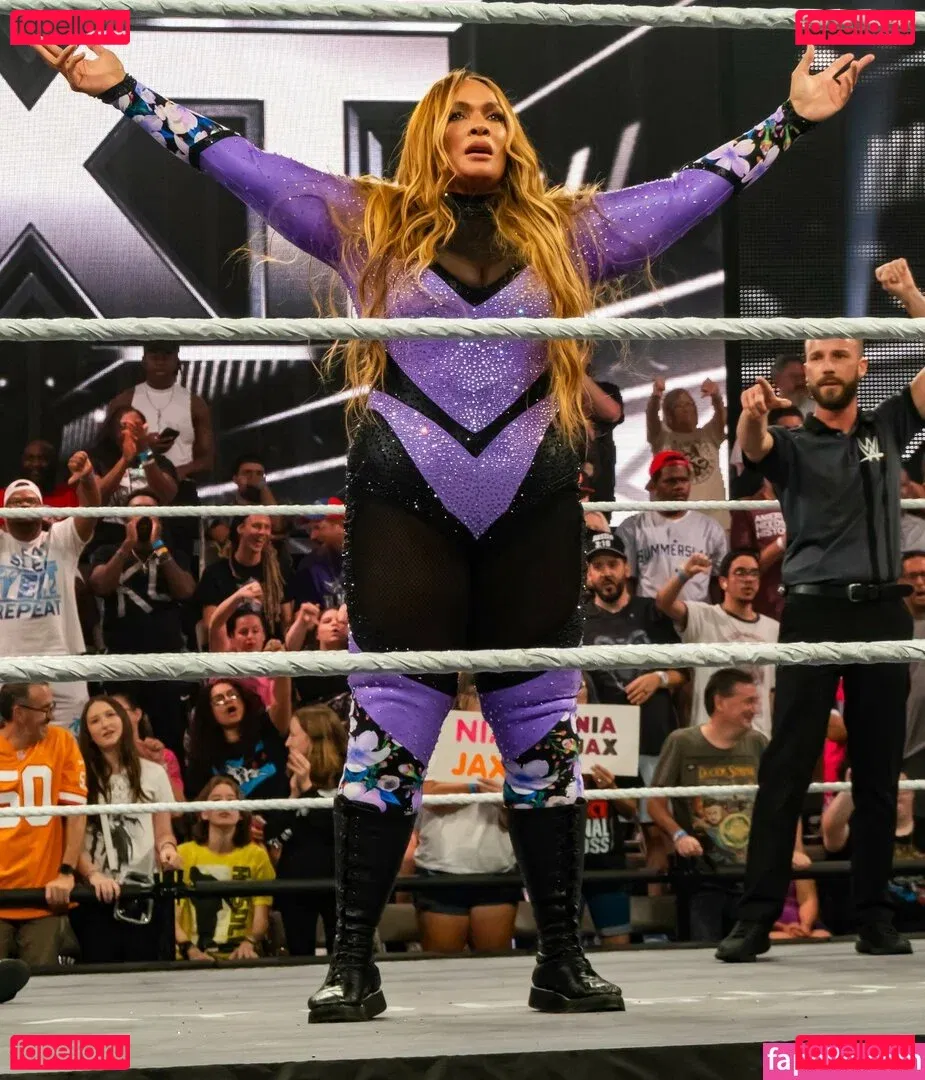Nia Jax Onlyfans Photo Gallery 