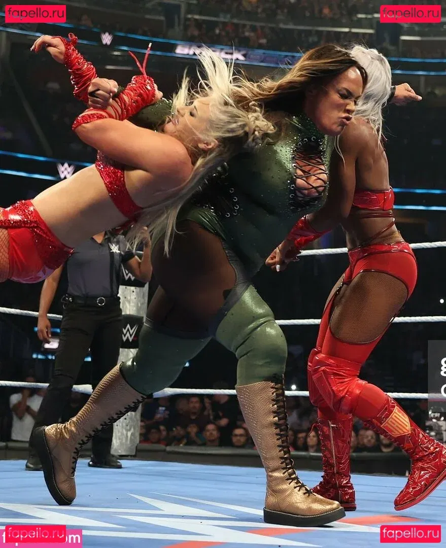 Nia Jax Onlyfans Photo Gallery 