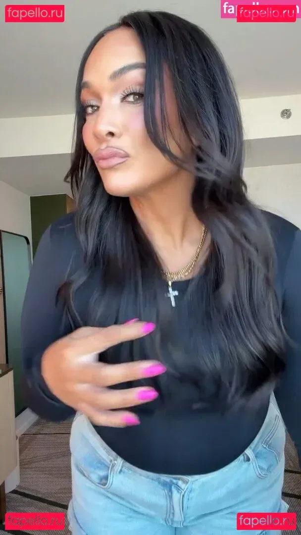 Nia Jax Onlyfans Photo Gallery 