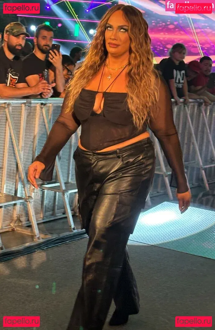 Nia Jax Onlyfans Photo Gallery 
