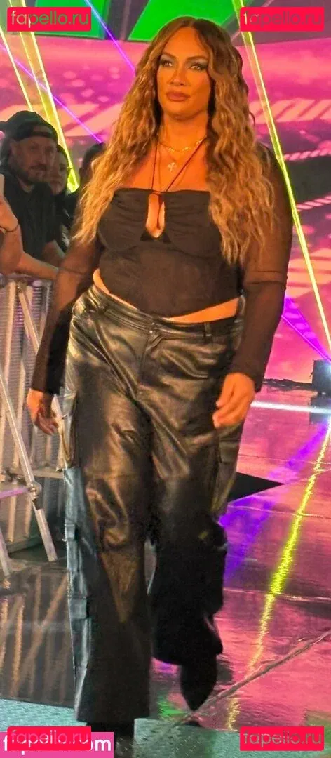 Nia Jax Onlyfans Photo Gallery 