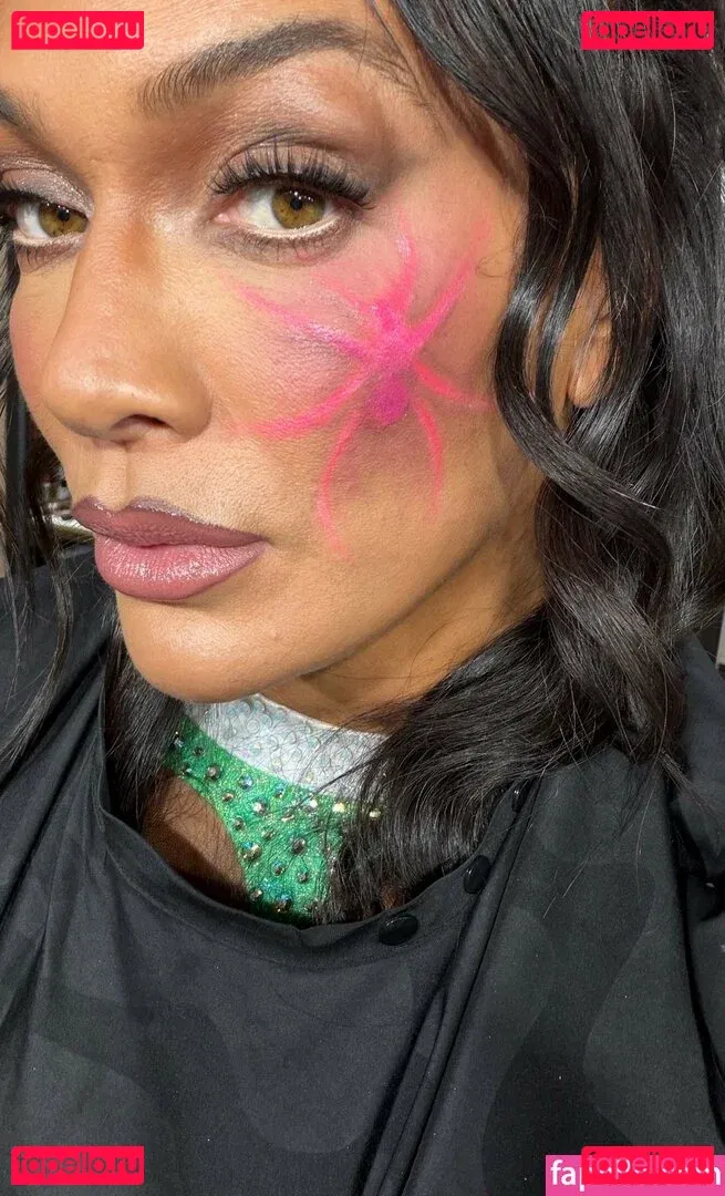 Nia Jax Onlyfans Photo Gallery 