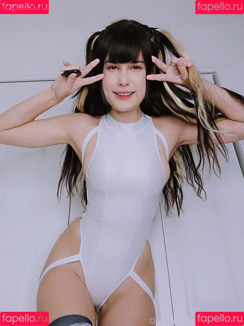 Jean Wanwan Onlyfans Photo Gallery 