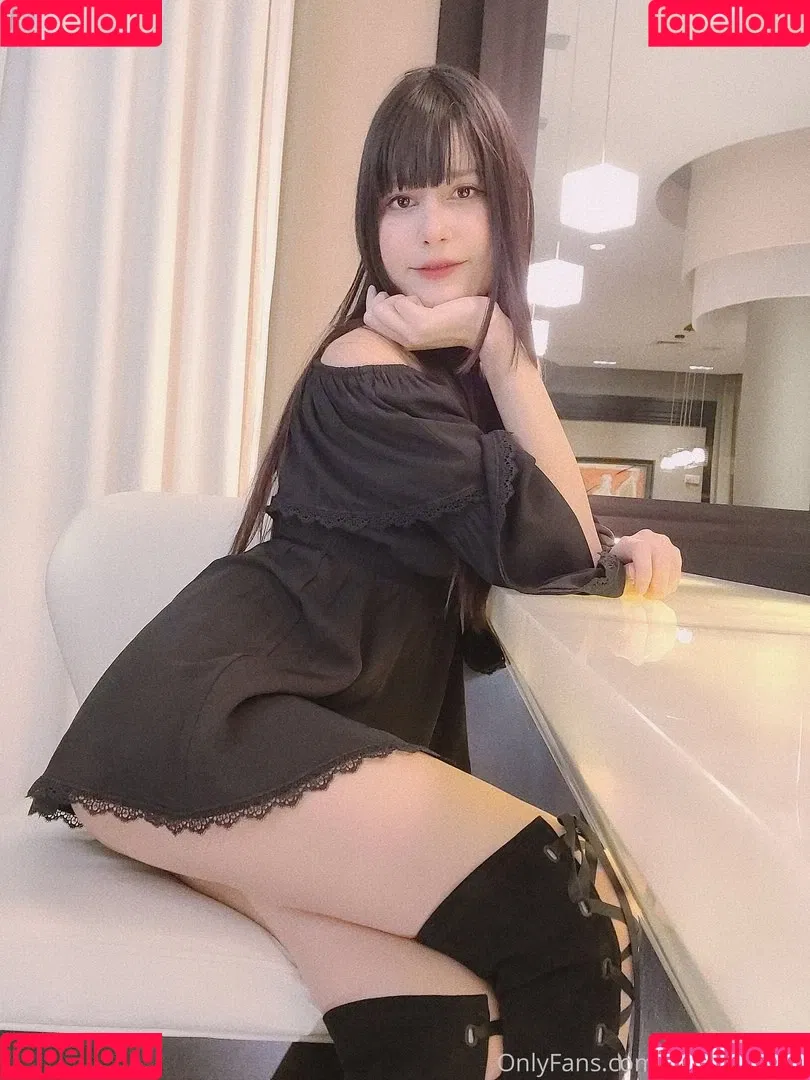 Jean Wanwan Onlyfans Photo Gallery 