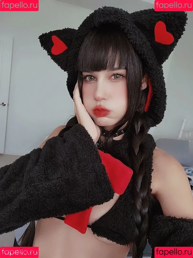 Jean Wanwan Onlyfans Photo Gallery 