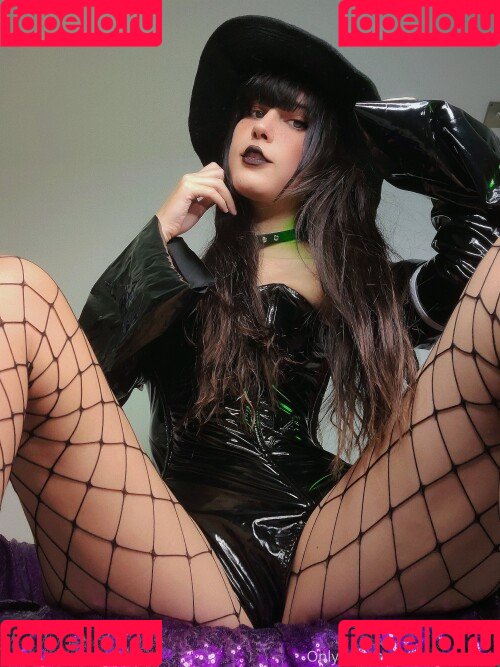 Jean Wanwan Onlyfans Photo Gallery 