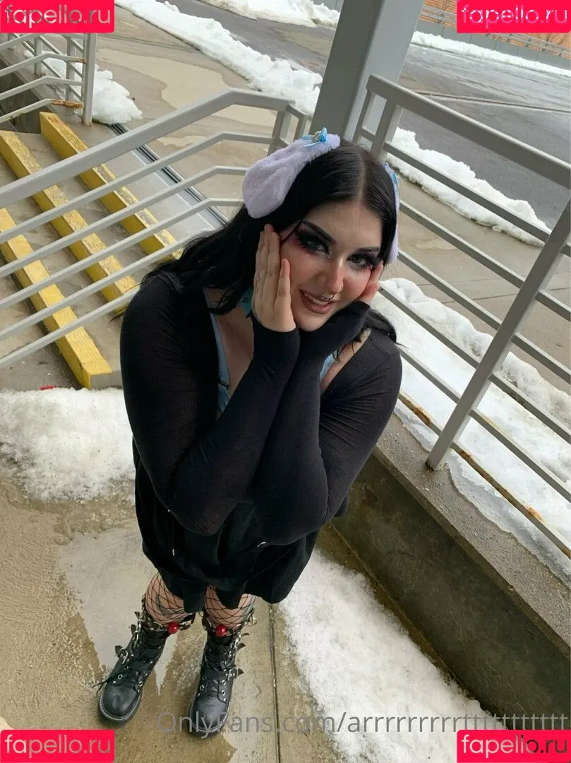 arrrrrrrrrttttttttttt Onlyfans Photo Gallery 