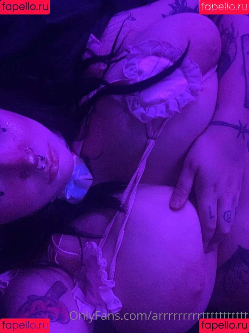 arrrrrrrrrttttttttttt Onlyfans Photo Gallery 