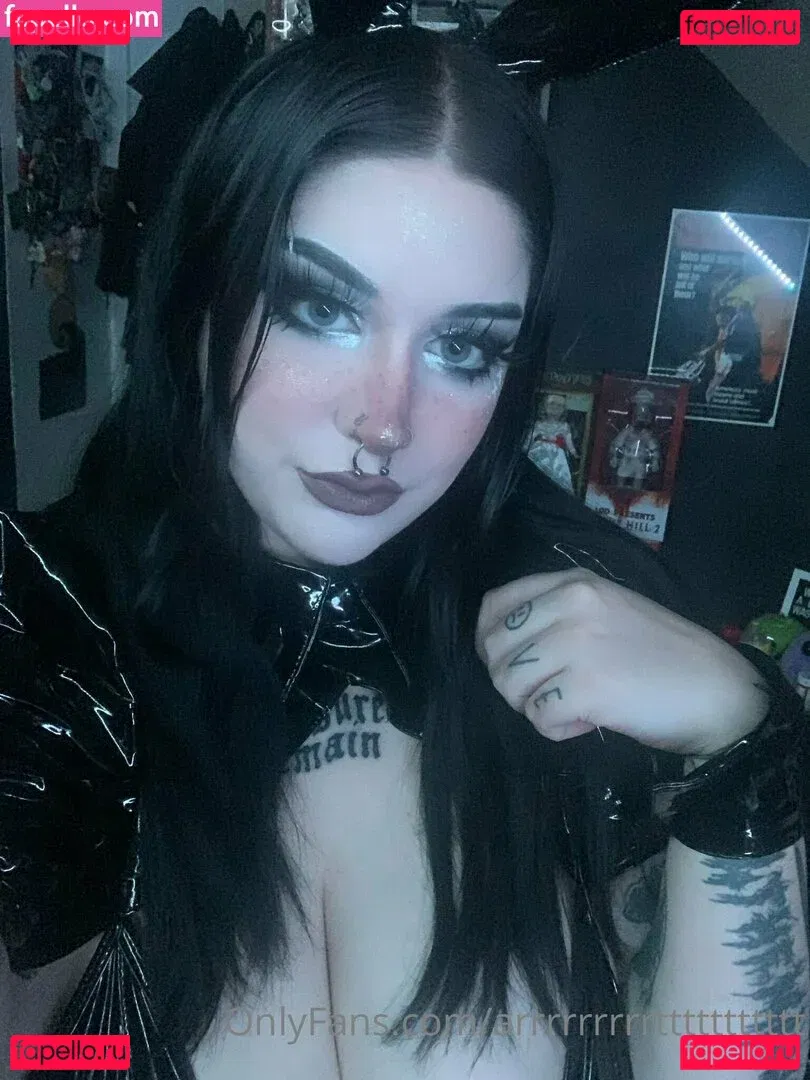 arrrrrrrrrttttttttttt Onlyfans Photo Gallery 